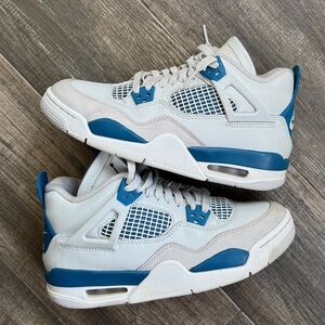 Jordan 4 retro military blue 6 7.5